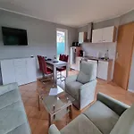 Reihenhaus Am Gross Labenzer In Holiday home