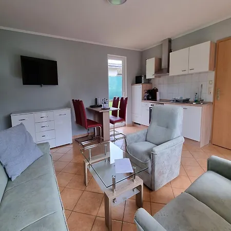 Reihenhaus Am Gross Labenzer In *