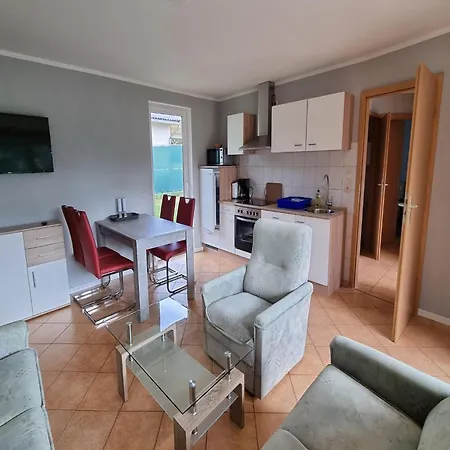 Ferienhaus Reihenhaus Am Gross Labenzer In Klein Labenz